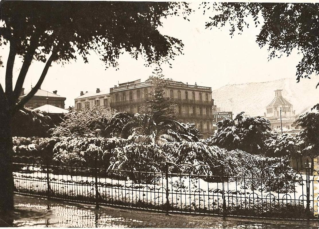Oran sous la neige 04.jpg